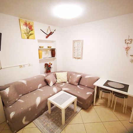 Apartmani Rudelj Makarska Exterior foto